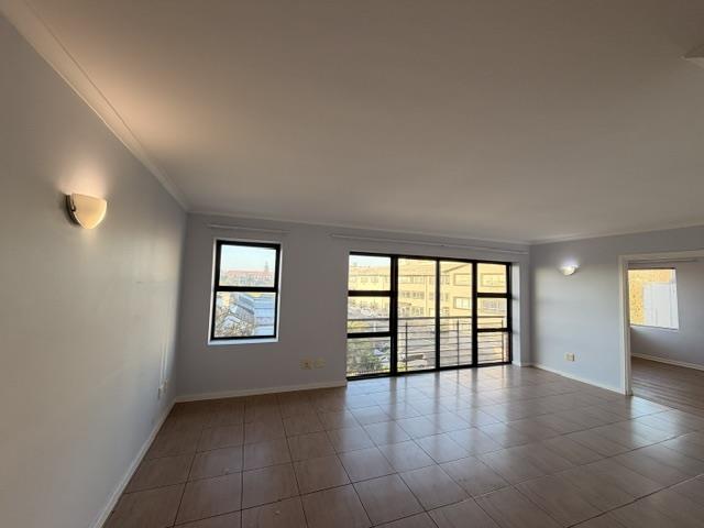 To Let 2 Bedroom Property for Rent in Observatory Western Cape